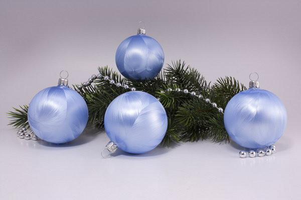 4 Weihnachtskugeln Eis hellblau 6cm